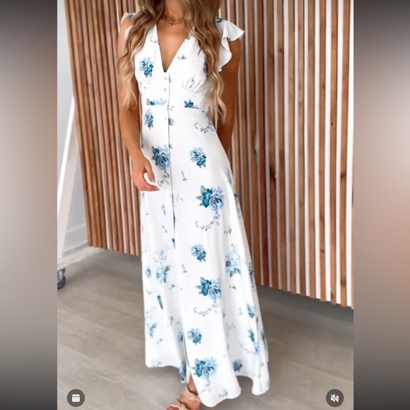 New without tags. Size Medium - Picture 1 of 3